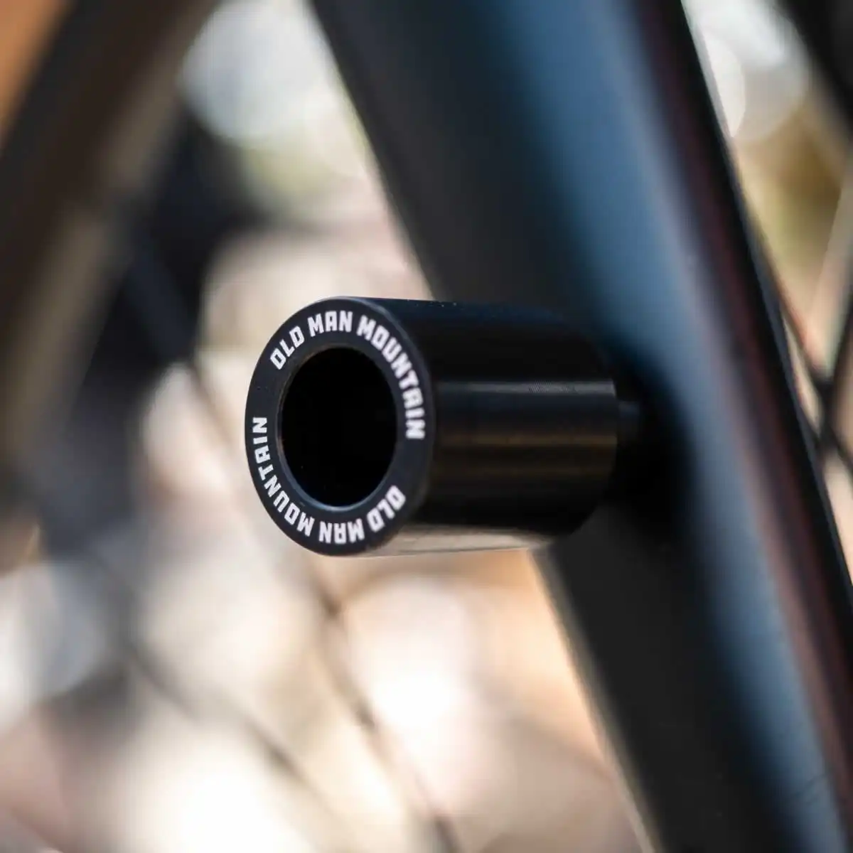 Soporte de luz para portabultos Old Man Mountain